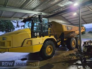 2019 Caterpillar 730 Dump Truck 