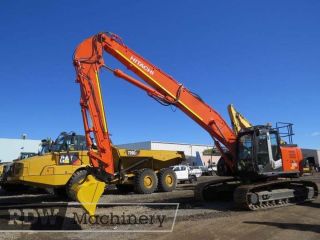 Hitachi ZX225USRLCK Long Reach 