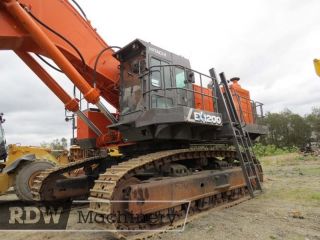 Hitachi EX1200-7