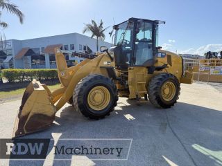 2015 Caterpillar 910K