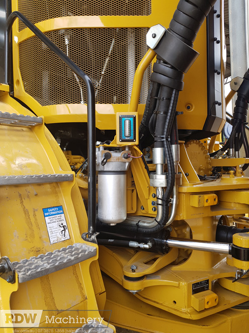 Caterpillar 740, 740B, 740GC Water Tanks - Image 9