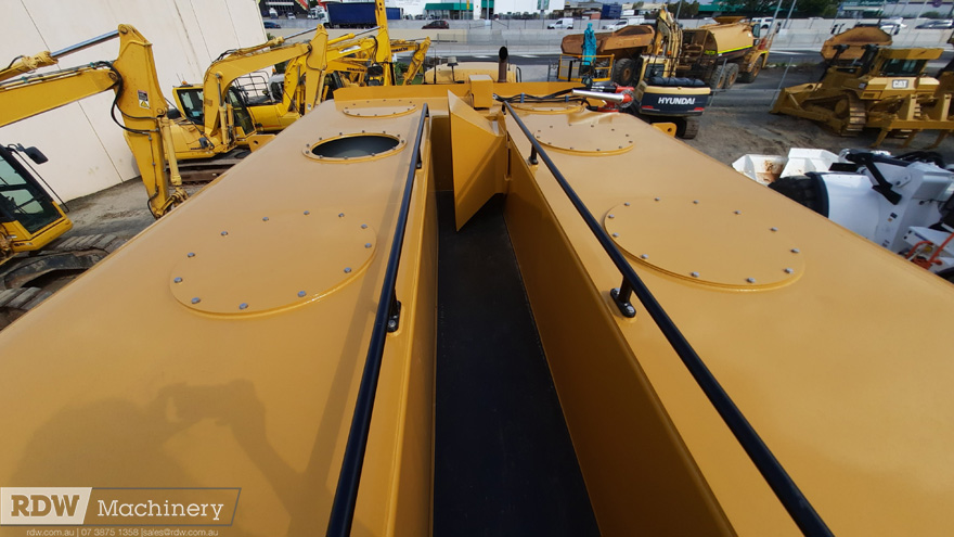 Caterpillar 745C, 745 Next Gen Water Tanks - Image 2