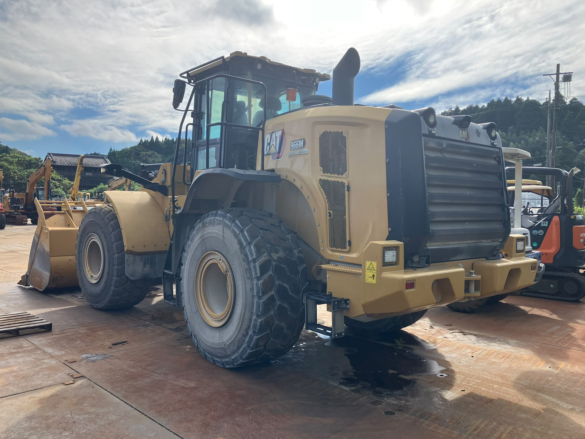 2021 Caterpillar 966M Wheel Loader - Image 9