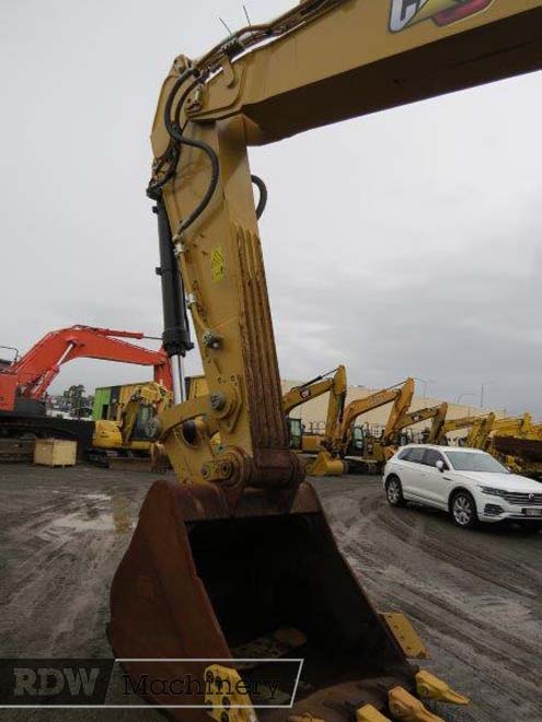 2020 Caterpillar 349 - Image 8