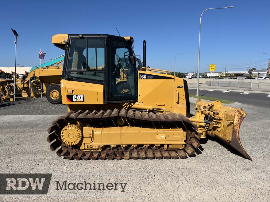 Caterpillar D5K LGP Dozer - Image 9