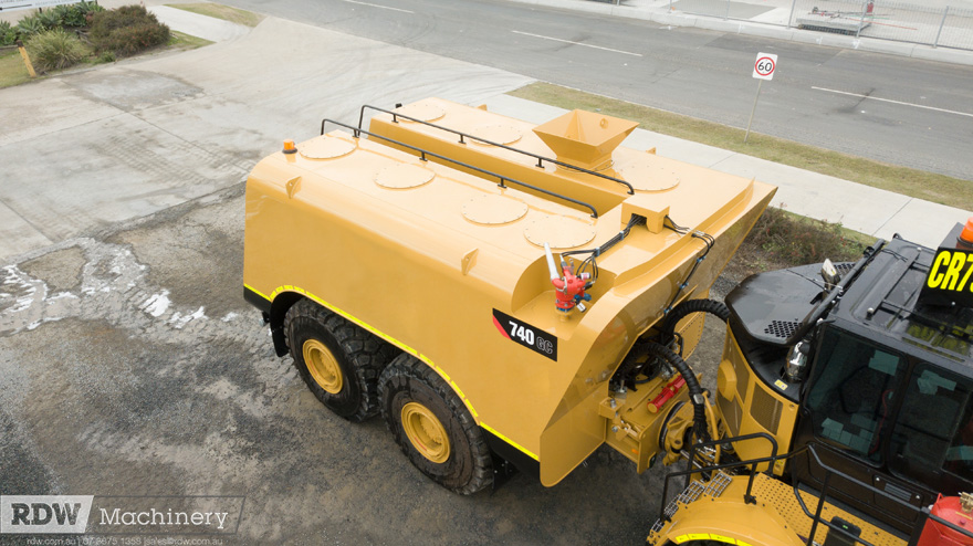 Caterpillar 740, 740B, 740GC Water Tanks - Image 10