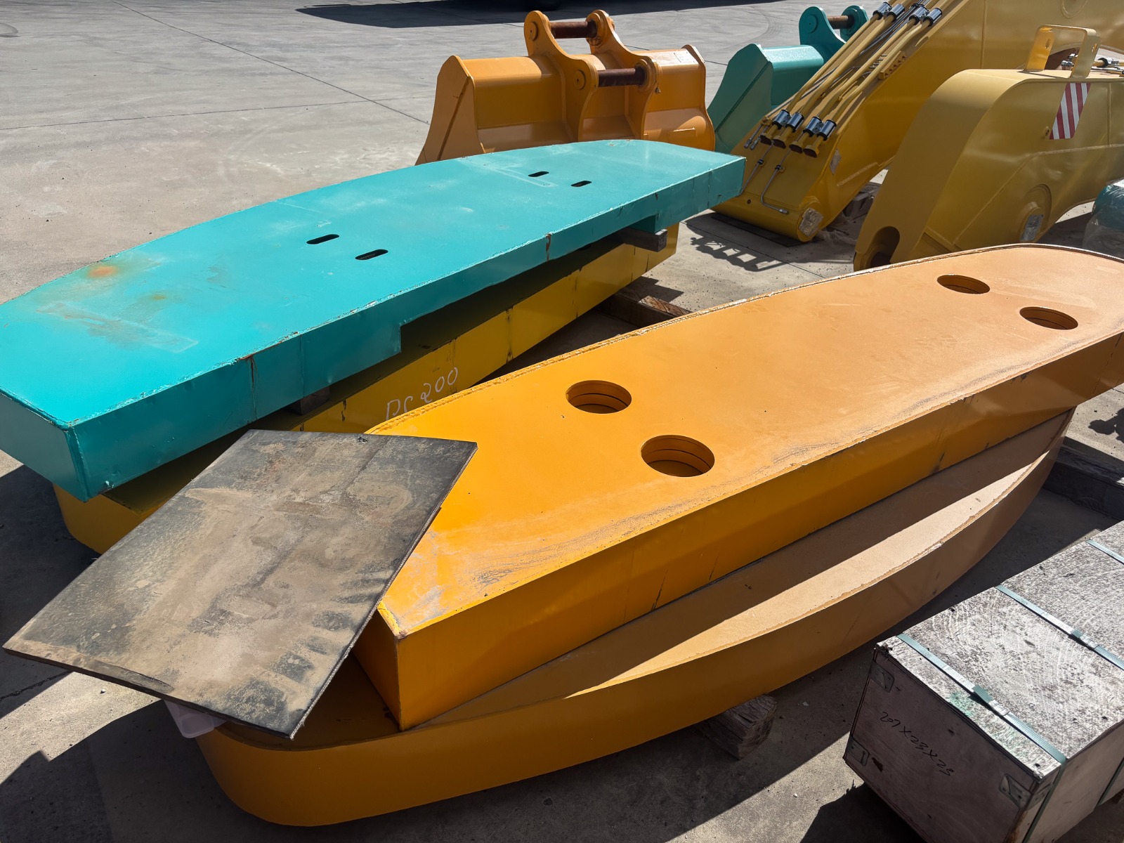 Caterpillar Long Reach Attachments - Image 6