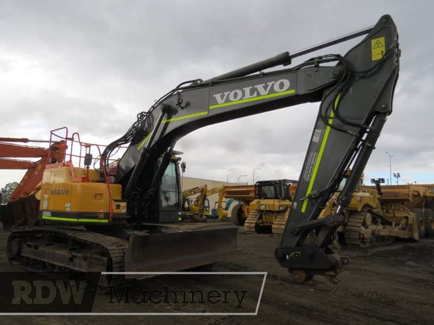2019 Volvo ECR305CL - Image 4