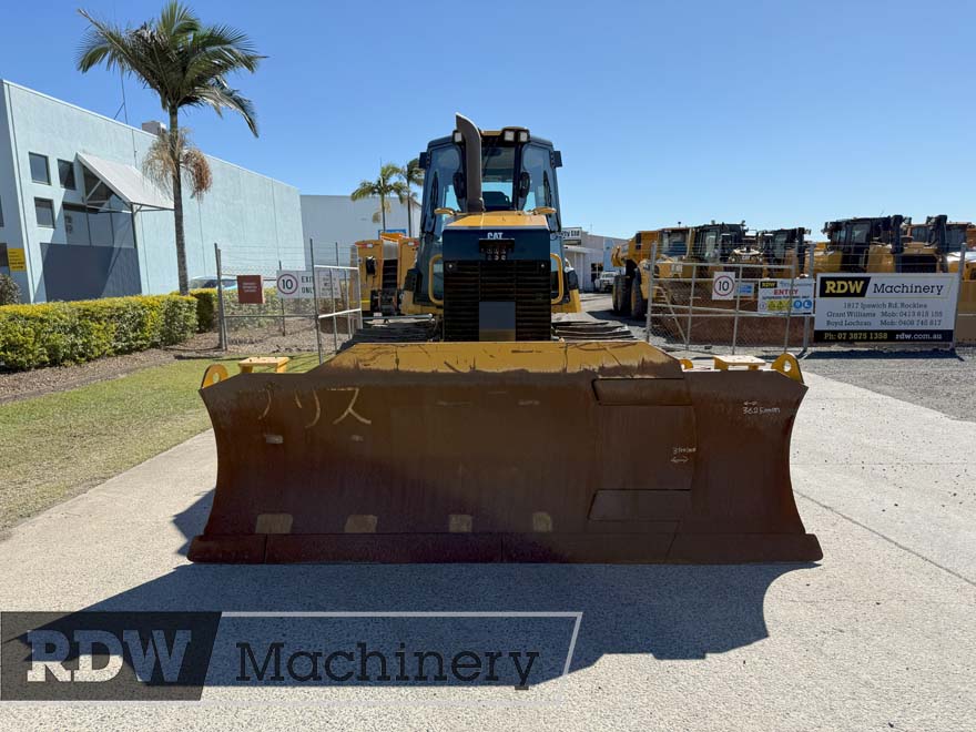 2015 Caterpillar D6K2 LGP - Image 2