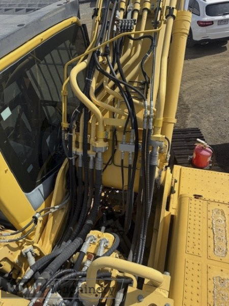 2013 Komatsu PC300LC-8 - Image 15