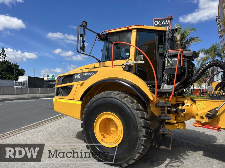 Volvo A40G Water Truck - Image 12