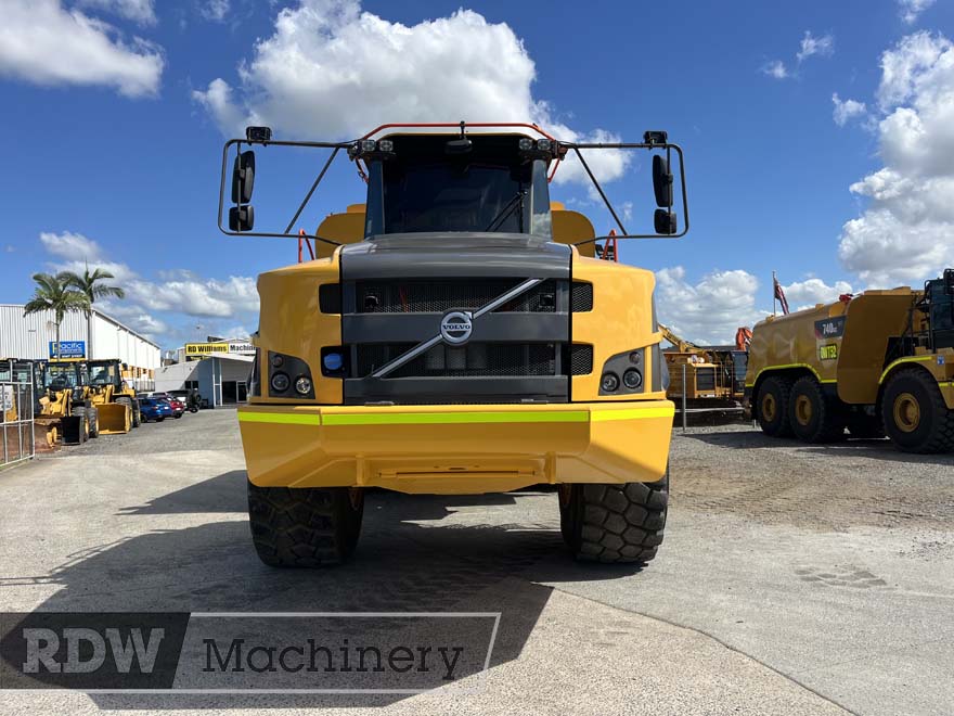 Volvo A40G Water Truck - Image 2