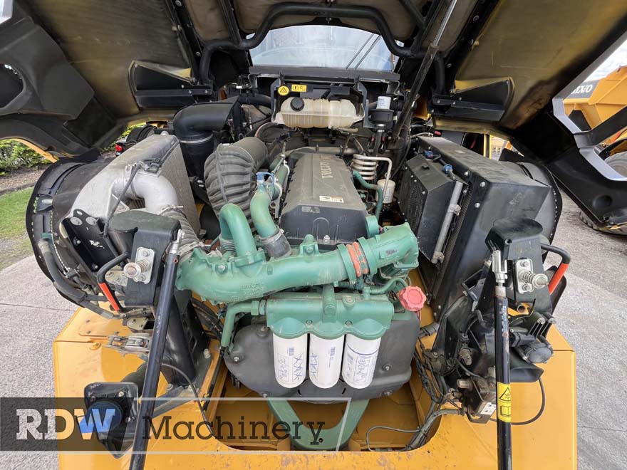 Volvo A40G Dump Truck - Image 14